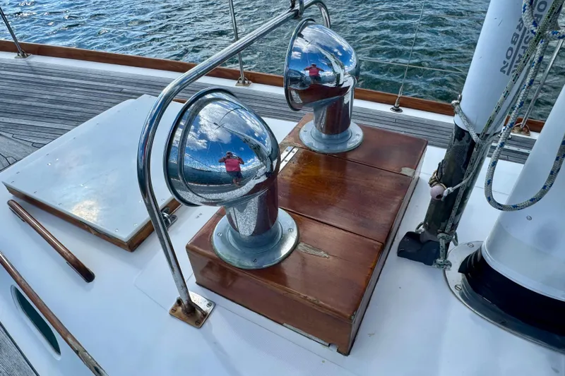 Fandango Yacht Photos Pics 1982 Hinckley Bermuda 40 MK III sailboat deck with polished metal fixtures.