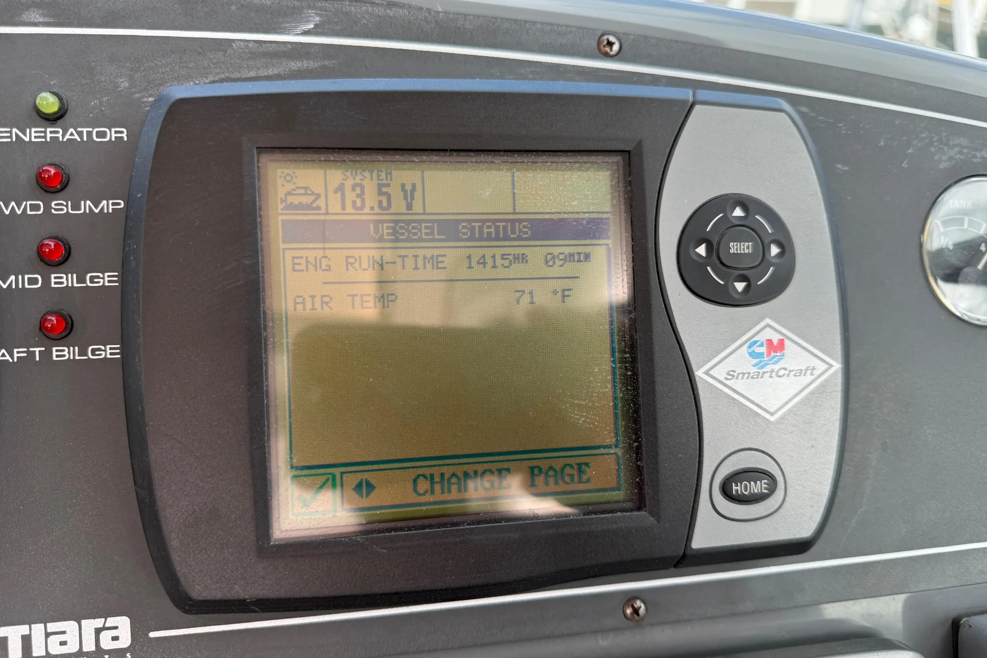 Tiara Yachts 3600 Open 2005 dashboard display showing engine runtime and air temperature.