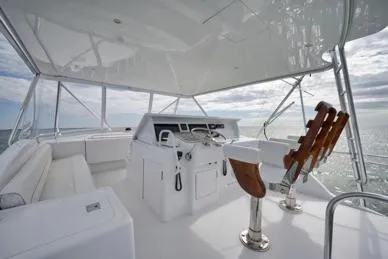 Jen Jen Yacht Photos Pics 