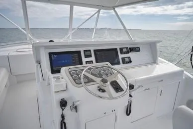 Jen Jen Yacht Photos Pics 