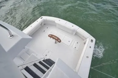 Jen Jen Yacht Photos Pics 