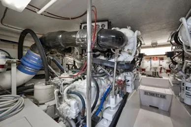 Jen Jen Yacht Photos Pics 