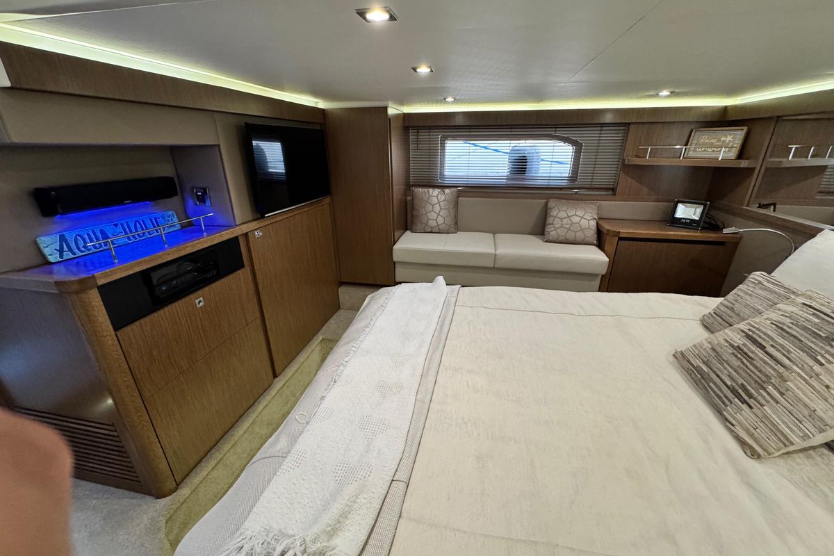 2017 Sea Ray 46 