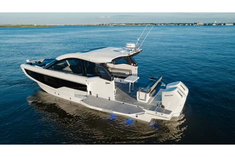 Penny's Escape Yacht Photos Pics 2023-Galeon-375-GTO-MarineMax