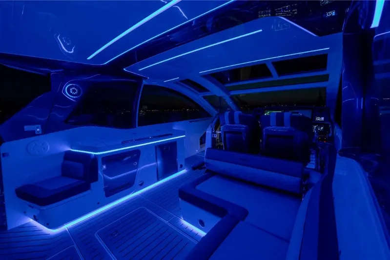 Penny's Escape Yacht Photos Pics 2023-Galeon-375-GTO-MarineMax