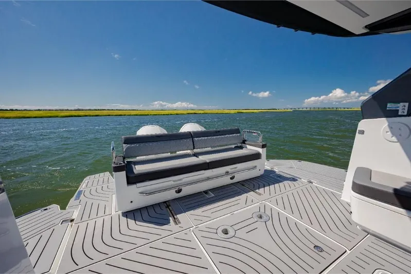 Penny's Escape Yacht Photos Pics 2023-Galeon-375-GTO-MarineMax