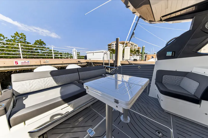 Penny's Escape Yacht Photos Pics Interior of the 2024 Galeon 375 GTO yacht.