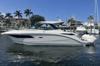 2024 Sea Ray Sundancer 320 Outboard
