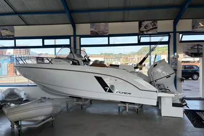 2025 Beneteau Flyer 7 SUNdeck