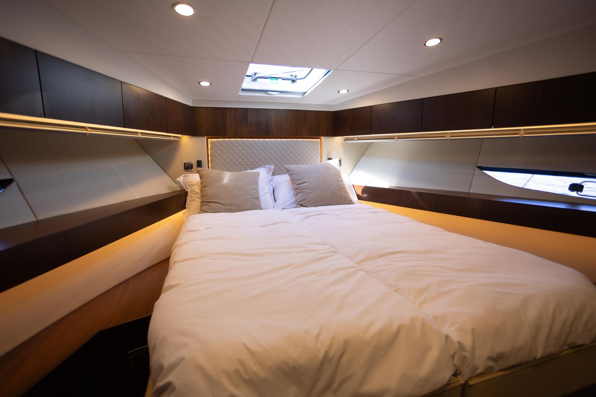 2025 Fairline 50 