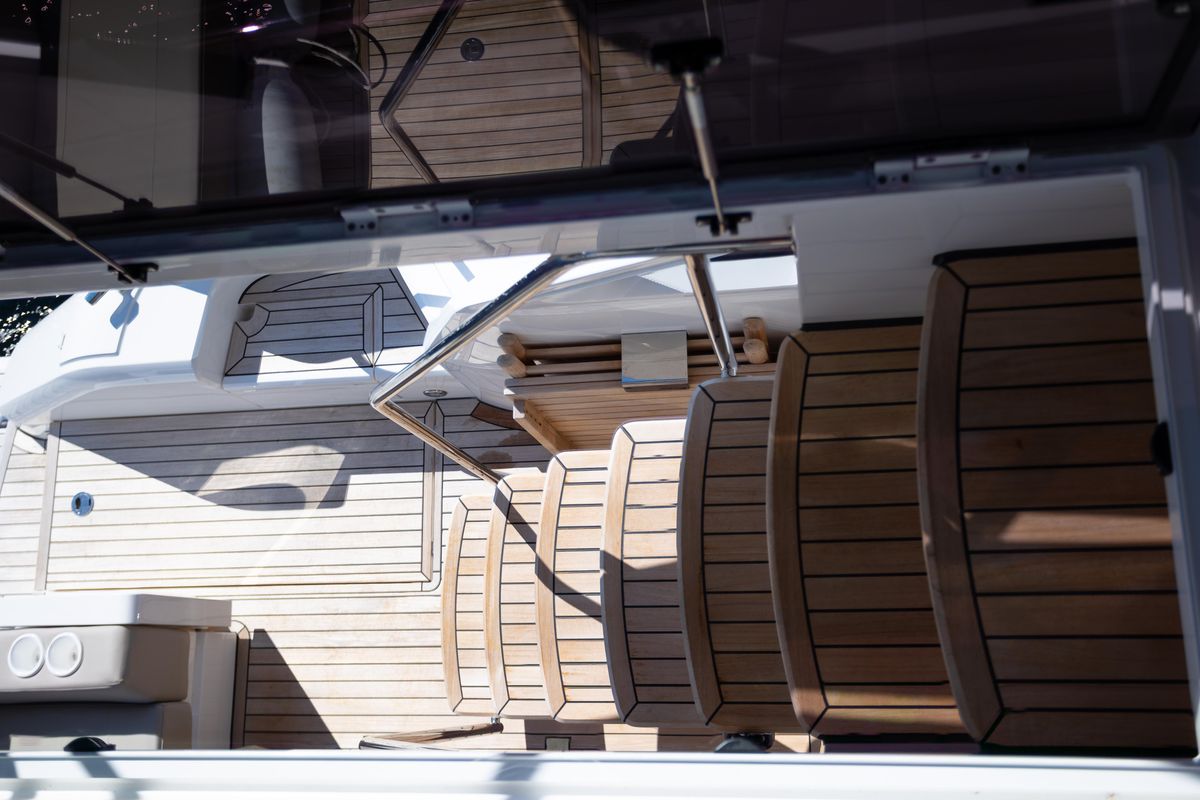 2025 Fairline 50 
