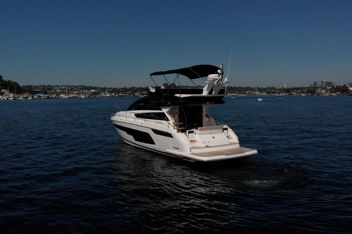 2025 Fairline 50 