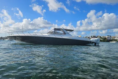 Fountain 48 Express Cruiser