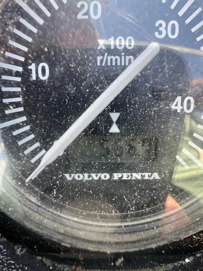 Taco Truck Yacht Photos Pics Volvo Penta tachometer on a 1996 Prout 45, showing engine RPM.