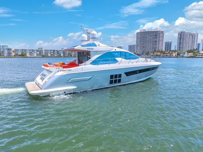 Perfect Storm Yacht Photos Pics 