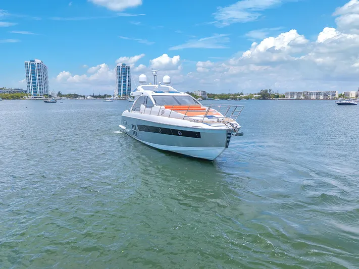 Perfect Storm Yacht Photos Pics 