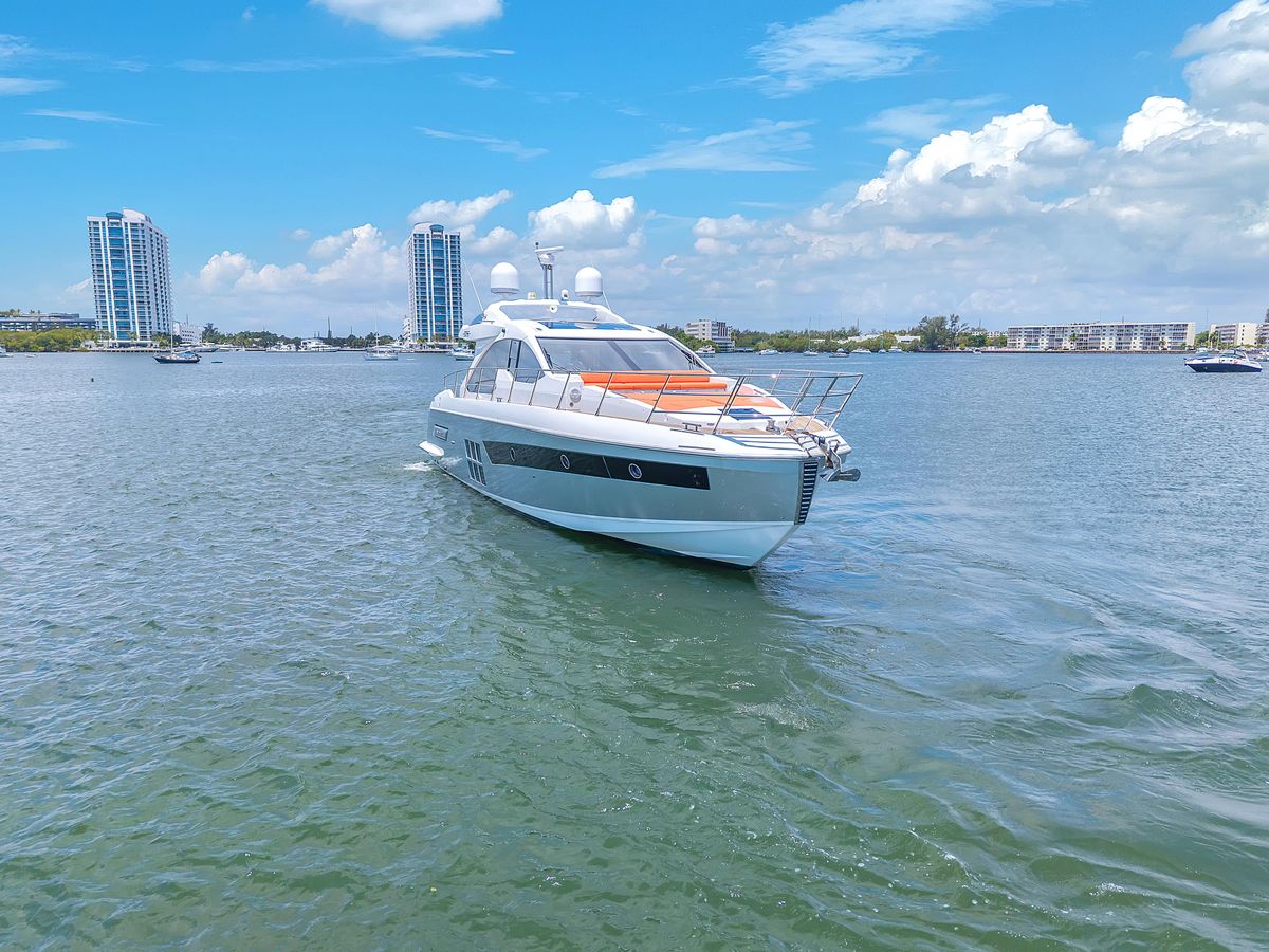 2015 Azimut 55 