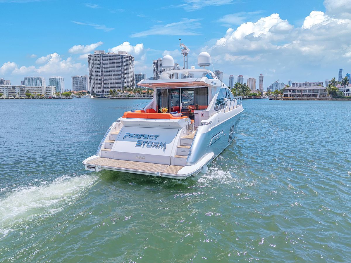 2015 Azimut 55 
