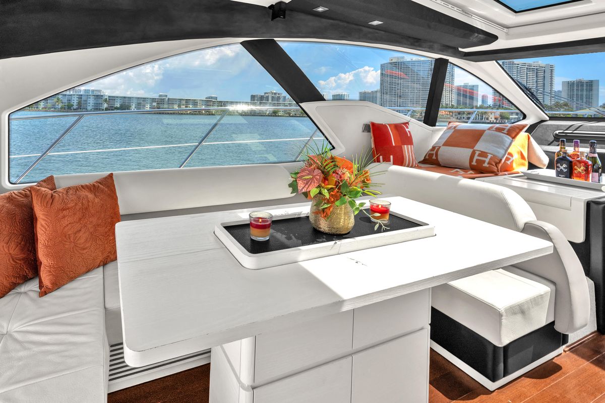 2015 Azimut 55 