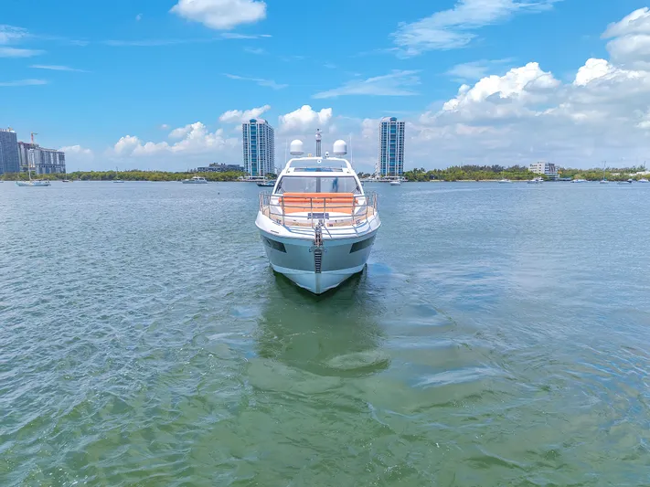 Perfect Storm Yacht Photos Pics 