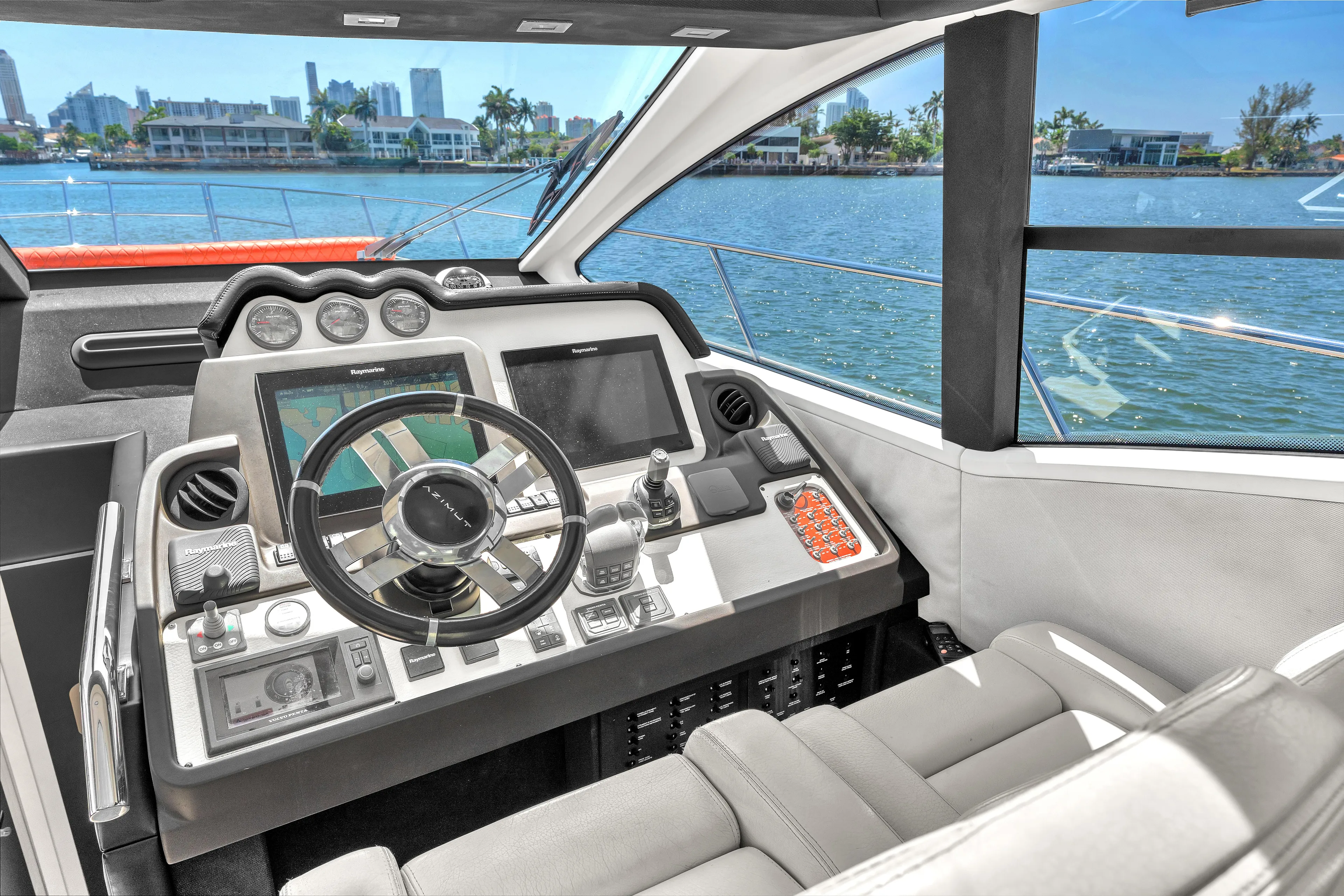 Perfect Storm Yacht Photos Pics 