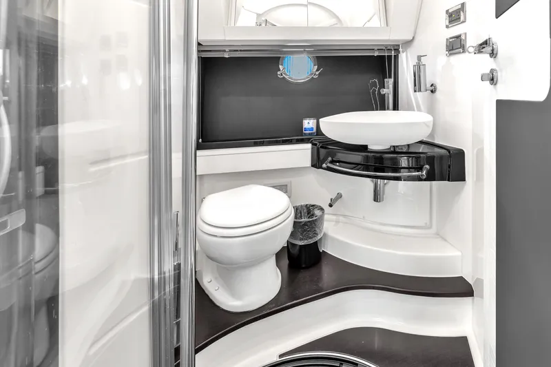 Perfect Storm Yacht Photos Pics 