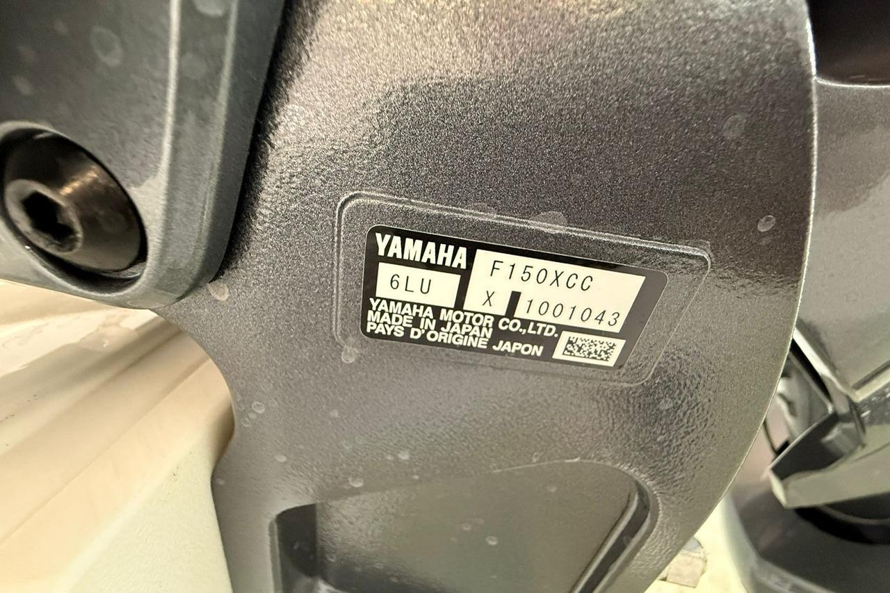 Label on Yamaha motor, model F150XCC, made in Japan.