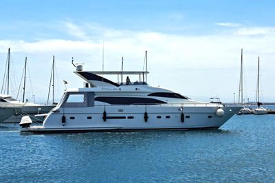 Yacht