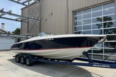 Chris-Craft Launch 28