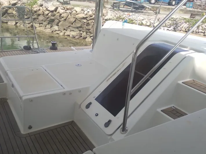 Jema II Yacht Photos Pics Cockpit View (4)