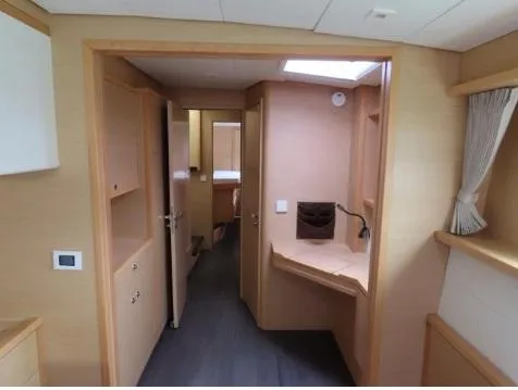 Jema II Yacht Photos Pics Cabin View (1)