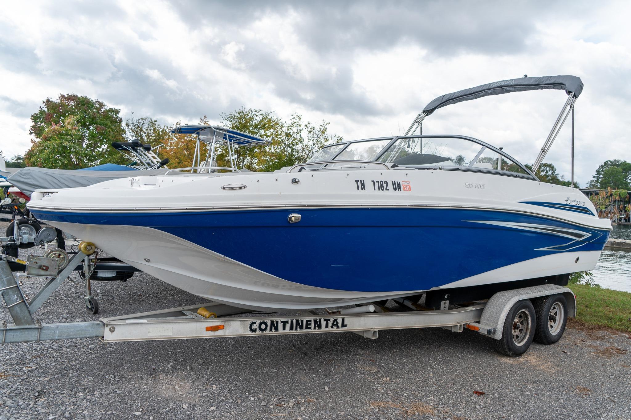 Hurricane SunDeck 217 OB