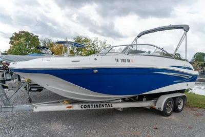 Hurricane SunDeck 217 OB