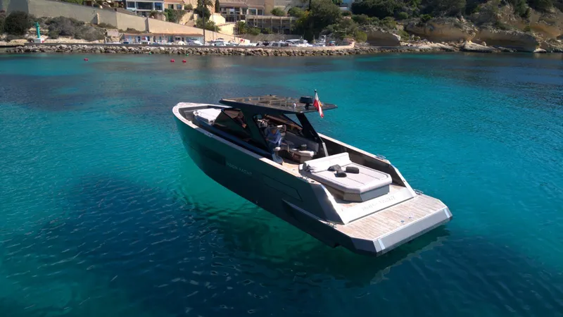 New 2025 Moon 45 Sports Line Yacht Photos Pics Luxury Moon 45 Sportsline yacht in clear turquoise waters, 2025 model.