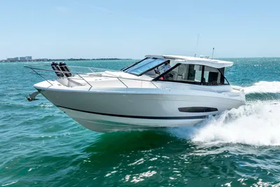 Regal 36 Grande Coupe