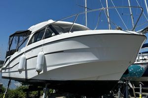 2020 Beneteau Antares 8 OB