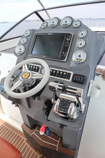  Yacht Photos Pics Azimut 40 Verve 2014