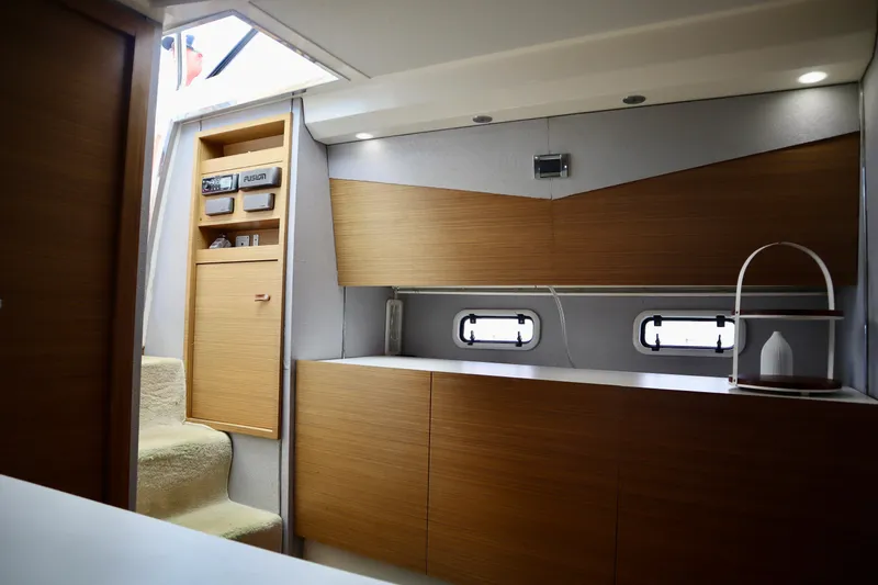  Yacht Photos Pics Azimut 40 Verve 2014