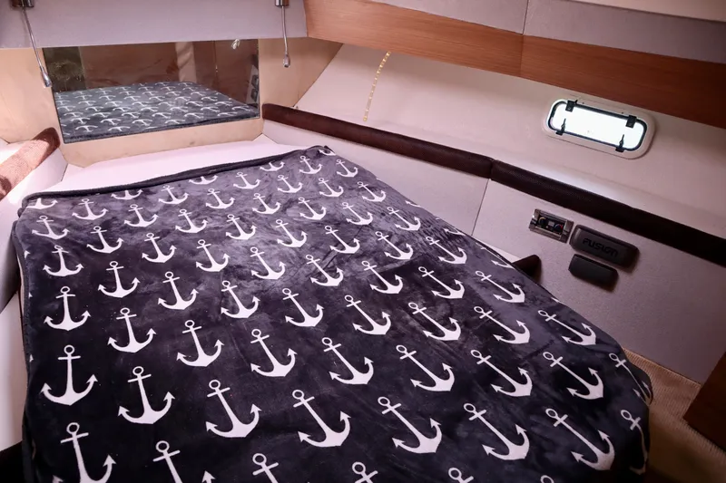  Yacht Photos Pics Azimut 40 Verve 2014