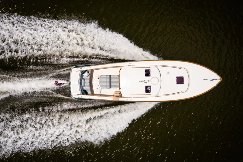 Galavant Yacht Photos Pics 