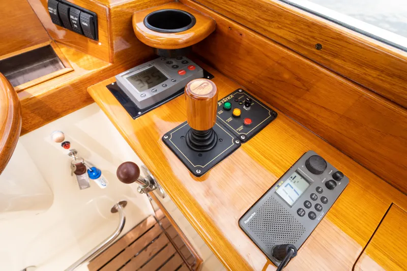 Galavant Yacht Photos Pics 