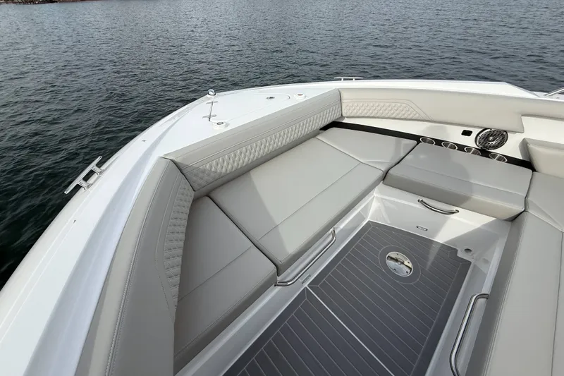  Yacht Photos Pics Luxurious seating area on the 2025 Cruisers Yachts 38 GLS.