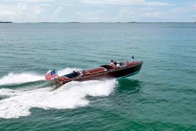 Custom Hugh Saint 34 Grand Prix