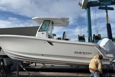 Blackfin 252 CC