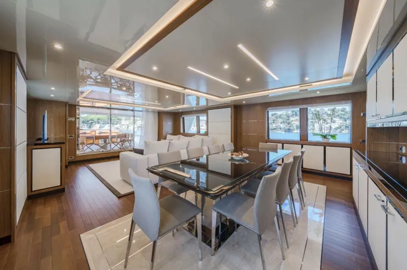 Fiorente Yacht Photos Pics 