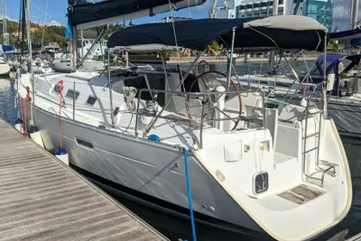 2004 Beneteau Oceanis Clipper 373