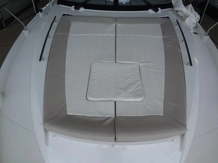 Lake Time, Austin, Tx Yacht Photos Pics 2017 Jeanneau LEADER 36 boat with cushioned sun deck.