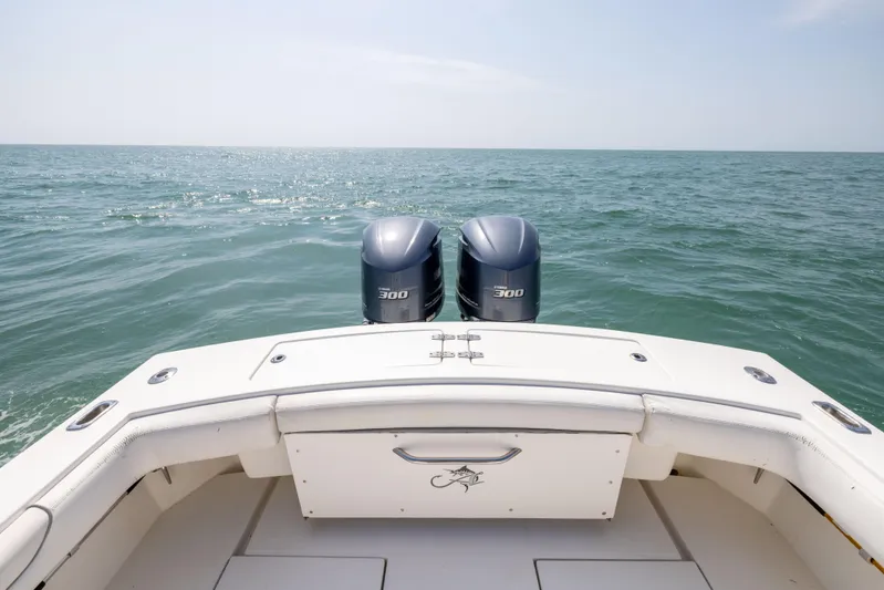  Yacht Photos Pics 2018 Albemarle 27 Express boat with twin engines on open sea.