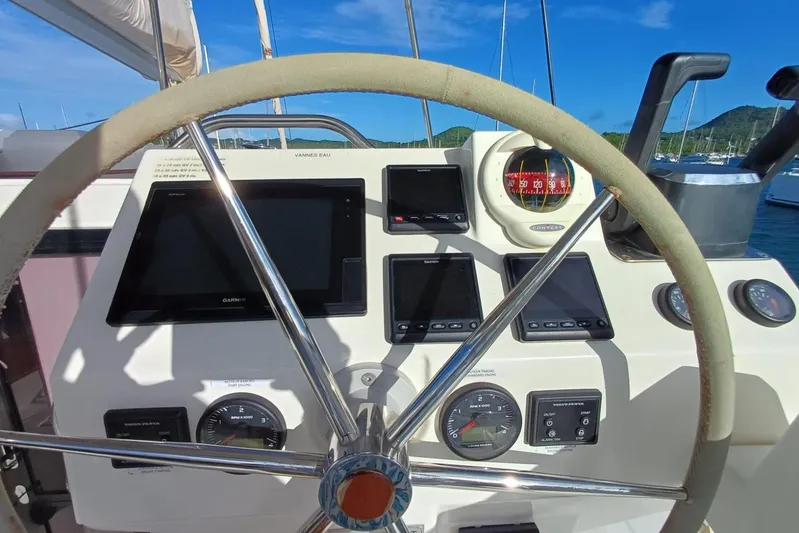  Yacht Photos Pics Steering wheel and control panel of 2018 Fountaine Pajot Saona 47 catamaran.