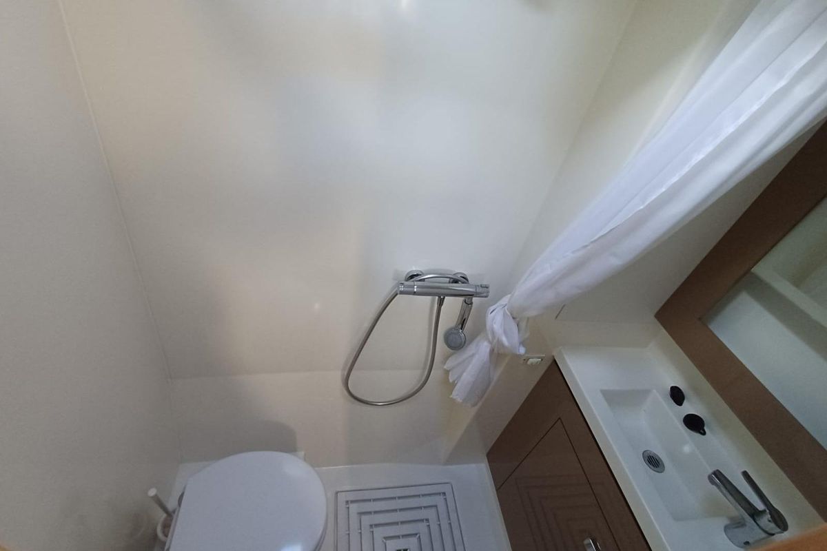 2018 Fountaine Pajot 45 